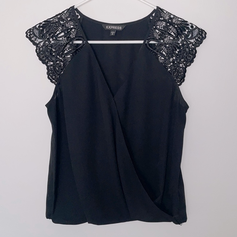 Lace Cap Sleeve Top